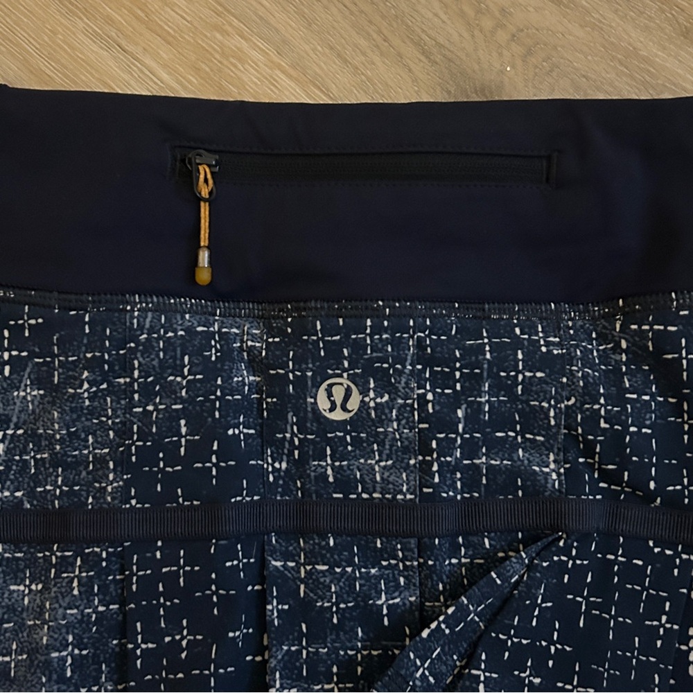 Lululemon Blue Patterned Pace Setter Skort - image 4